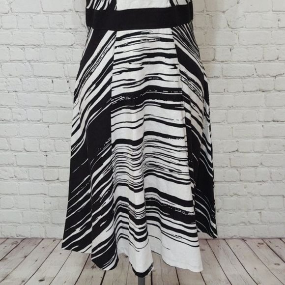 New York and Company A-Line Linen Dress - Picture 7 of 12